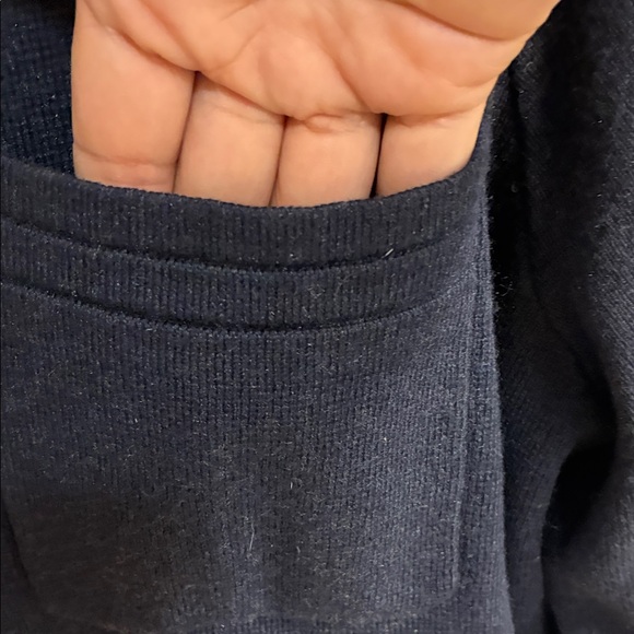 NWT Free Assembly Classic Navy Women's Sweater with Gold Buttons Sz L - Picture 9 of 14